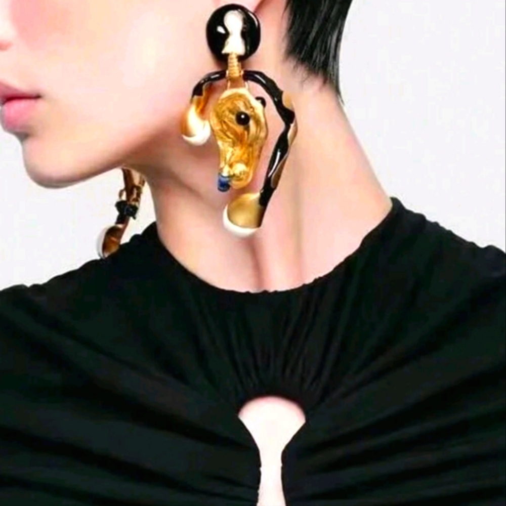Elegant Gold and Black Earrings